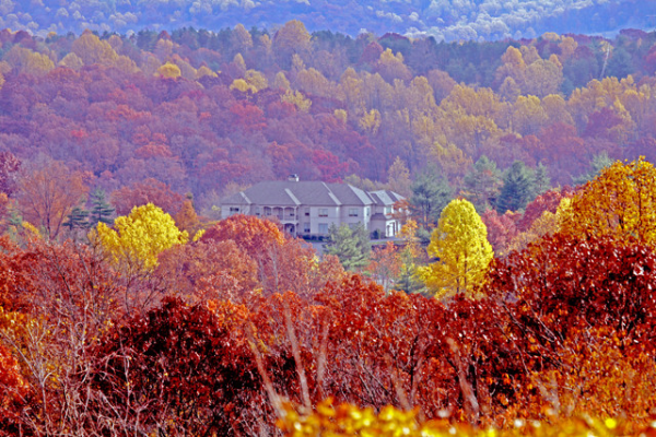 12 CHESTNUT HILL DR, Mohnton, PA 19540 