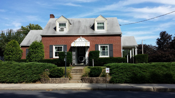 223 S 11TH, Akron, PA 17501 