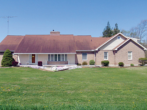 1749 East Berlin Road, New Oxford, PA 17350 