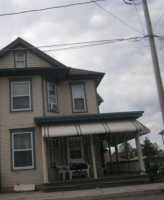 113 S Carlisle St, Greencastle, PA 17225 