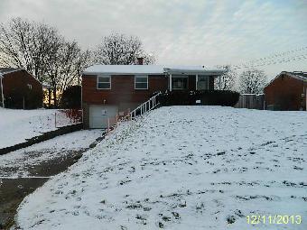 736 Illini Dr, Monroeville, PA 15146 