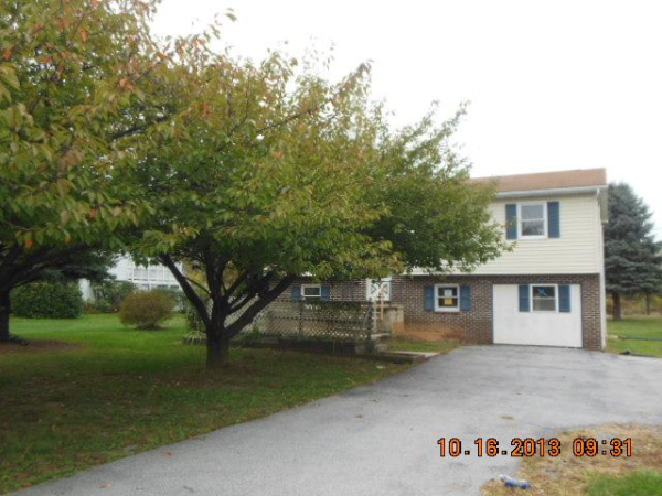 1262 W Trindle Rd, Mechanicsburg, PA 17055 