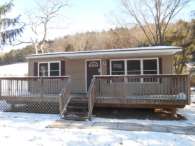 378 Silver Spring Blvd, Kunkletown, PA 18058 