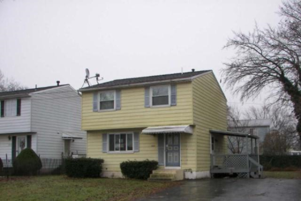 2621 W 21st St, Erie, PA 16505 