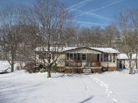 625 Pleasant Valley Rd, Connellsville, PA 15425 