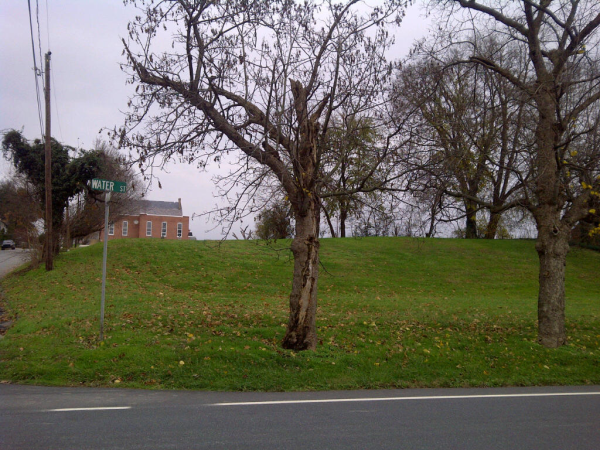 (71) 1954 WATER STREET, Washington Boro, PA 17582 