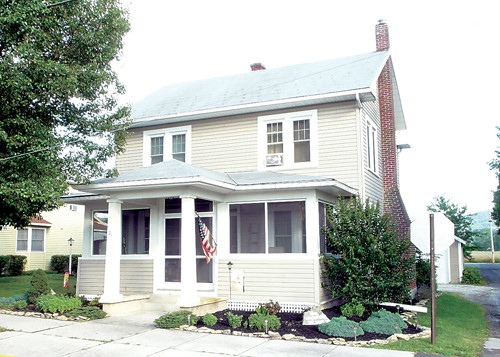21 East Main Street, Fairfield, PA 17320 