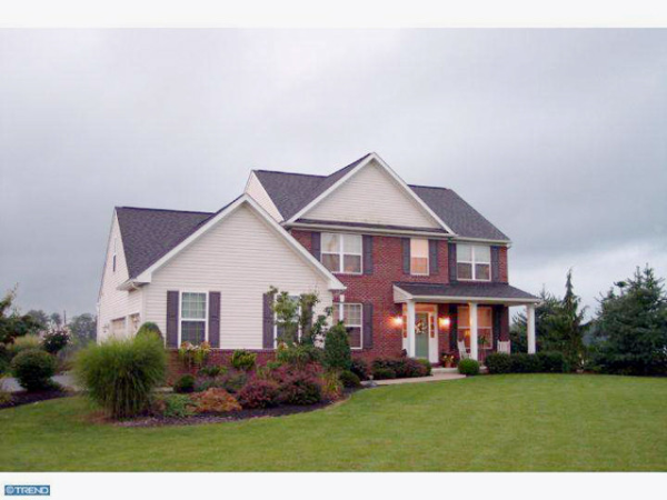 2876 W PHILADELPHIA AVE, Oley, PA 19547 