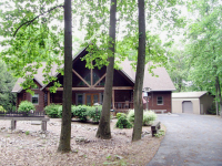 36 LAKE RD, Fleetwood, PA 19522 