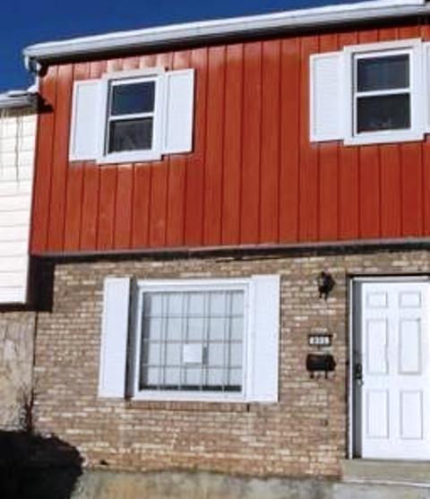 805 Fernhill Lane, Whitehall, PA 18052 