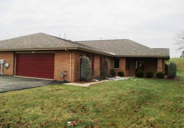 2002 Highview Dr, Belle Vernon, PA 15012 