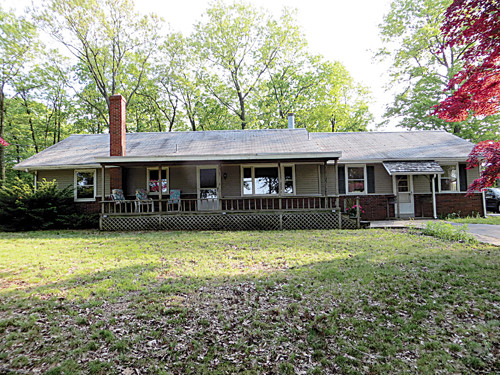 630 LANCASTER PIKE, New Providence, PA 17560 