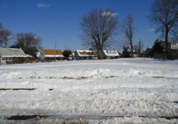 2815 Normandy Dr, Philadelphia, PA 19154 