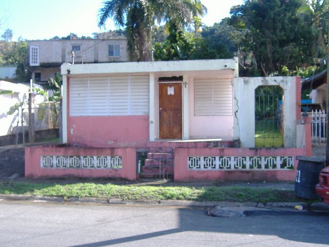 6th #D-12 Cotto Mabu, Humacao, PR 00791 