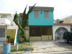URB. LAGOS DE PLATA, D3 CALLE 2, TOA BAJA, PR 00949 