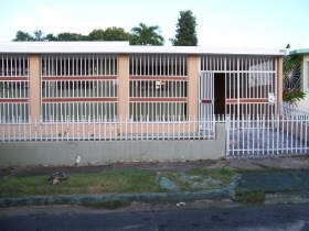 935 CALLE TRIGUERO, URB. COUNTRY CLUB, SAN JUAN, PR 00924 