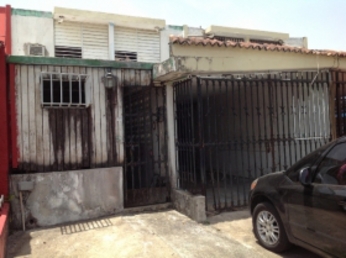 X9 Calle Begonia Jardines De Borinquen, Carolina, PR 00985 