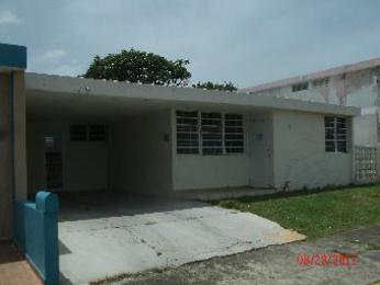 Br38 Calle Tomas Pr, Toa Baja, PR 00949 
