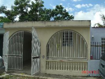 H-73 (H-6) Aquamarina St, Carolina, PR 00983 