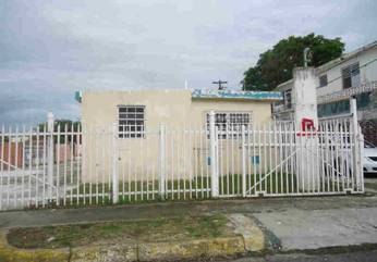 R1-31 Tauro Street, Carolina, PR 00979 
