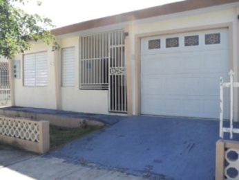 Qq7 Calle 38 N Urb Santa Juanita, Bayamon, PR 00956 