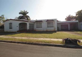 208 Santa Isidra, Fajardo, PR 00738 