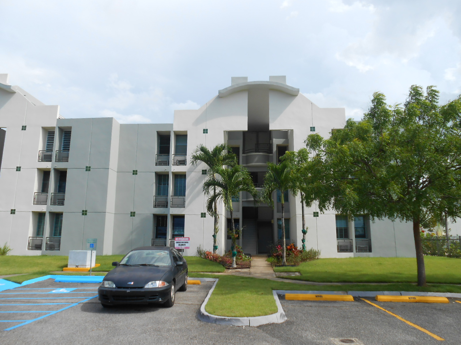 N-102 Villas De Manati Condo, Manati, PR 00674 