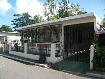 *C/San Lorenzo #38, Catano, PR 00962 