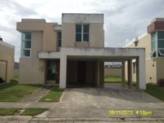 Lot 9 Mansiones De, Juncos, PR 00777 