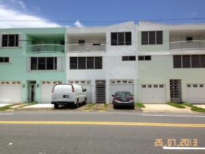 H-62 435 St Balboa Townhouses, Carolina, PR 00985 