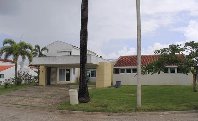 Ciudad Jardin 40 Calle Higuereta, Gurabo, PR 00778 