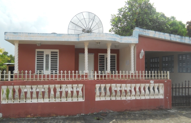 Lot 248 17 St Santana, Juncos, PR 00777 