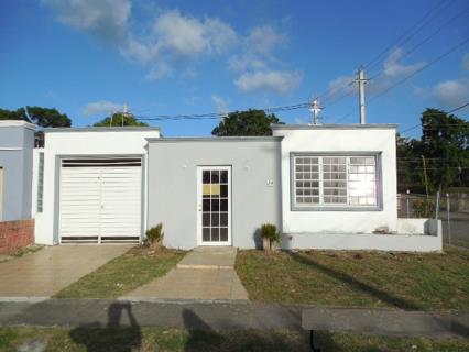 J19 Calle 10 Ext Jardines De Coamo, Coamo, PR 00769 