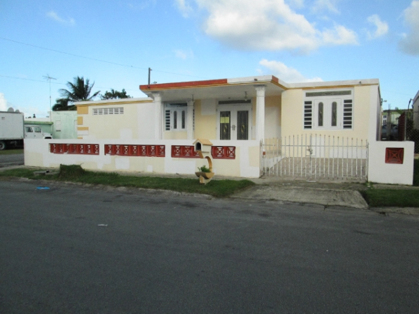 Urb Rio Grande Est S13 Calle 9a, Rio Grande, PR 00745 