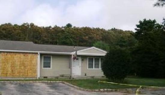 4 D N Castle Way, Charlestown, RI 02813 