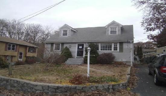 25 Diana Avenue, Smithfield, RI 02917 