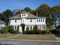 179 Wentworth Ave, Cranston, RI 02905 