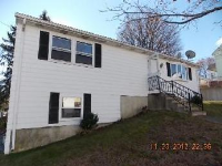 35 Harvey St, Pawtucket, RI 02860 