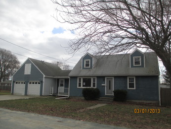 133 Bramble Way, Tiverton, RI 02878 