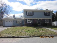 24 Carnation Dr, Cranston, RI 02920 