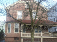 211 Regent Ave, Providence, RI 02908 