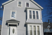 28 Harvest St, Providence, RI 02908 