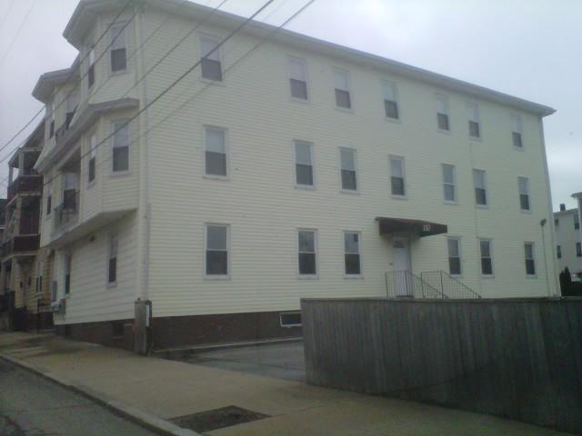 110 GESLER ST, Providence, RI 02909 