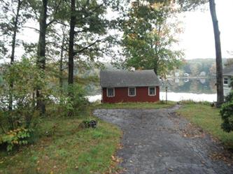 144 Lake Washington Dr, Glocester, RI 02814 