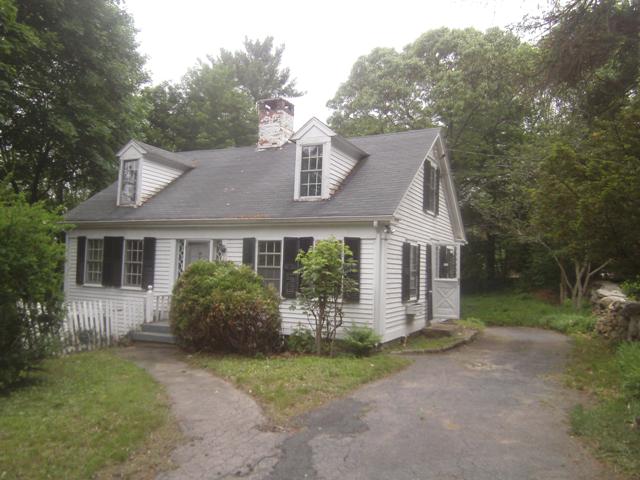 44 Old Great Rd, North Smithfield, RI 02896 