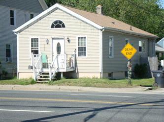 835 Warwick Ave, Warwick, RI 02888 