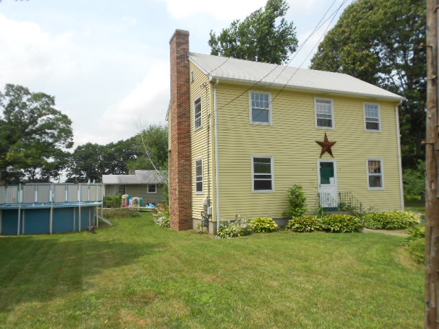 133 Edman St, Warwick, RI 02886 