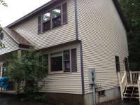 28 Catherine St, Bristol, RI 02809 