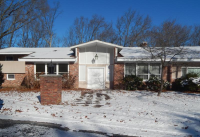 4 Woodhaven Dr, Johnston, RI 02919 