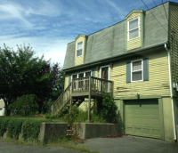 27 Wuddall Ave, Warwick, RI 02889 